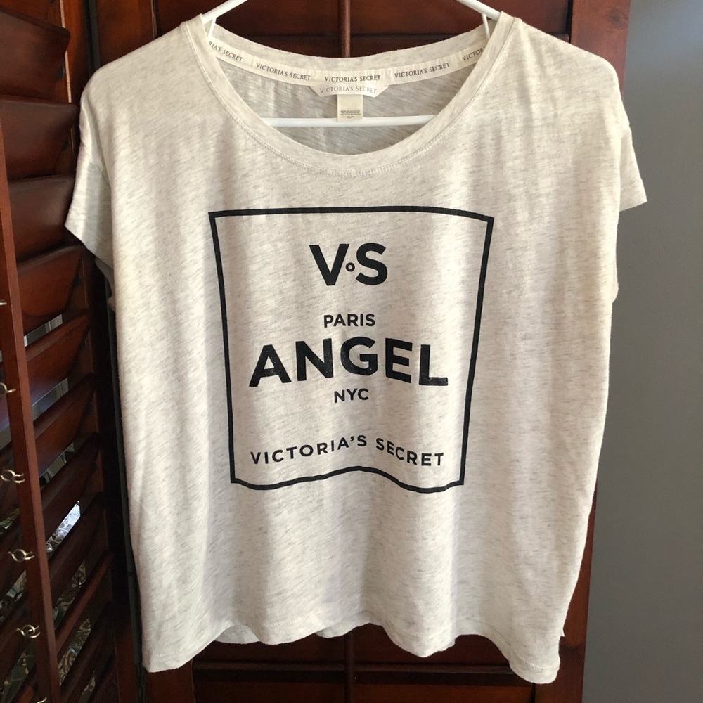 Victoria’s Secret Flow Top